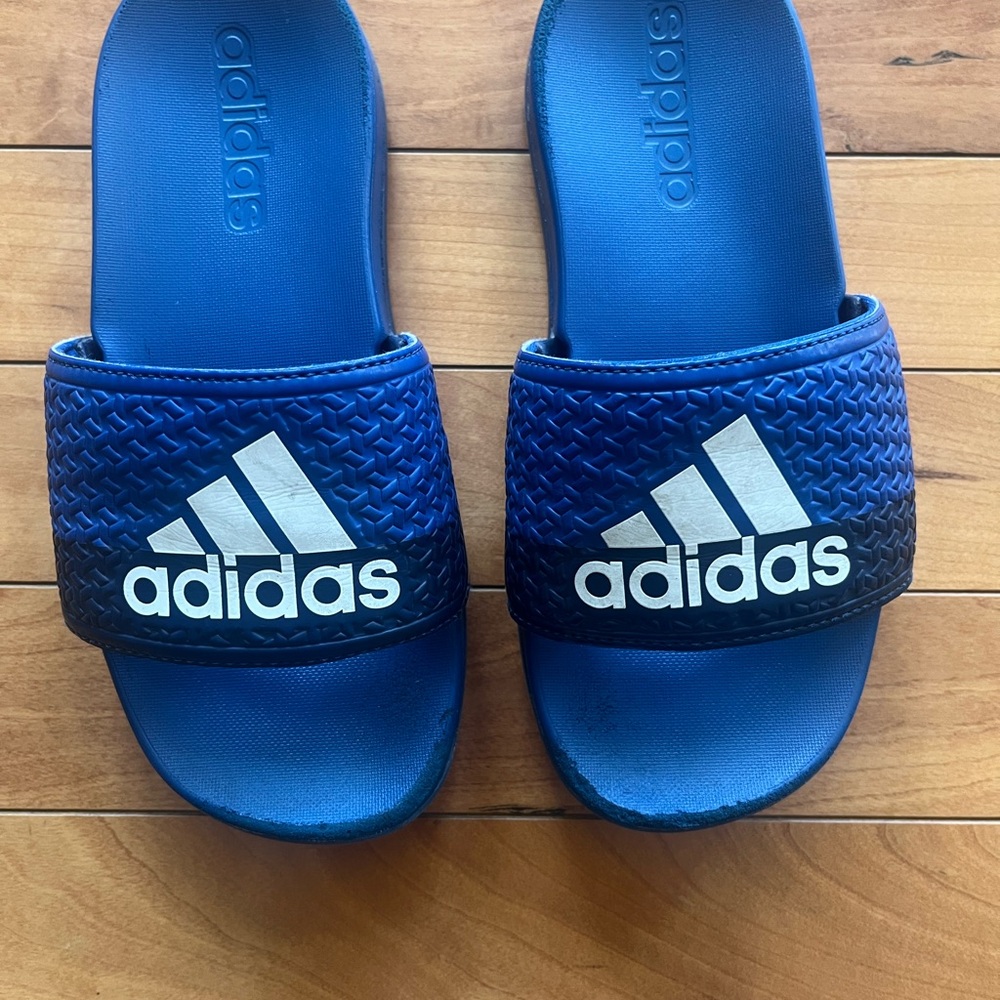 adidas adilette comfort slides 13K - Picture 9 of 10